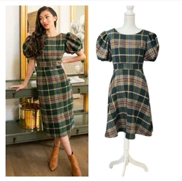 Ivy City Co Dresses & Skirts - Ivy City Co. Holly Plaid Dress
Puff sleeves classic style sz Medium NWT